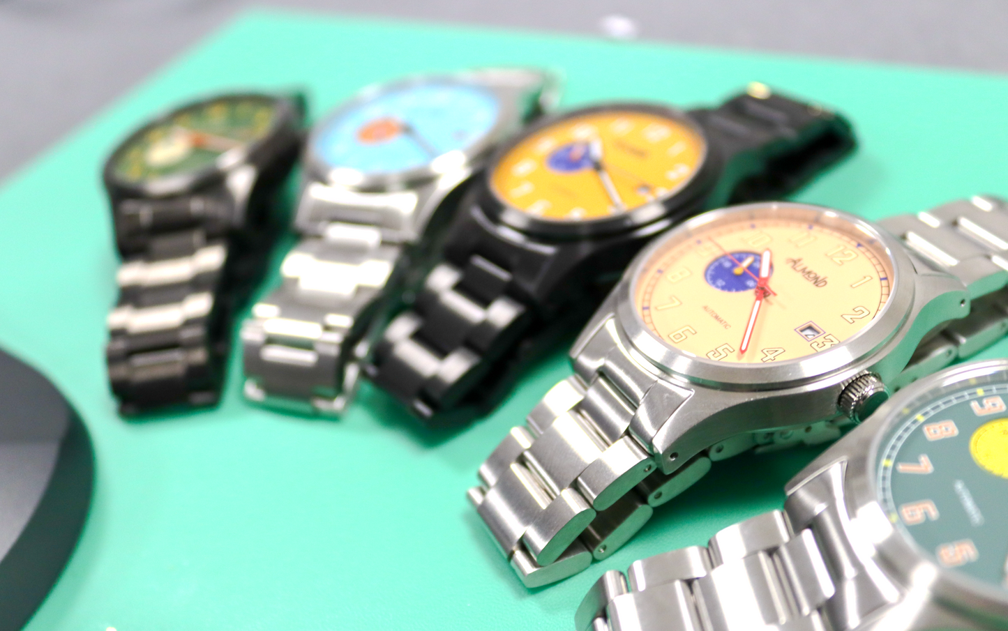 Almond Rifleman Field