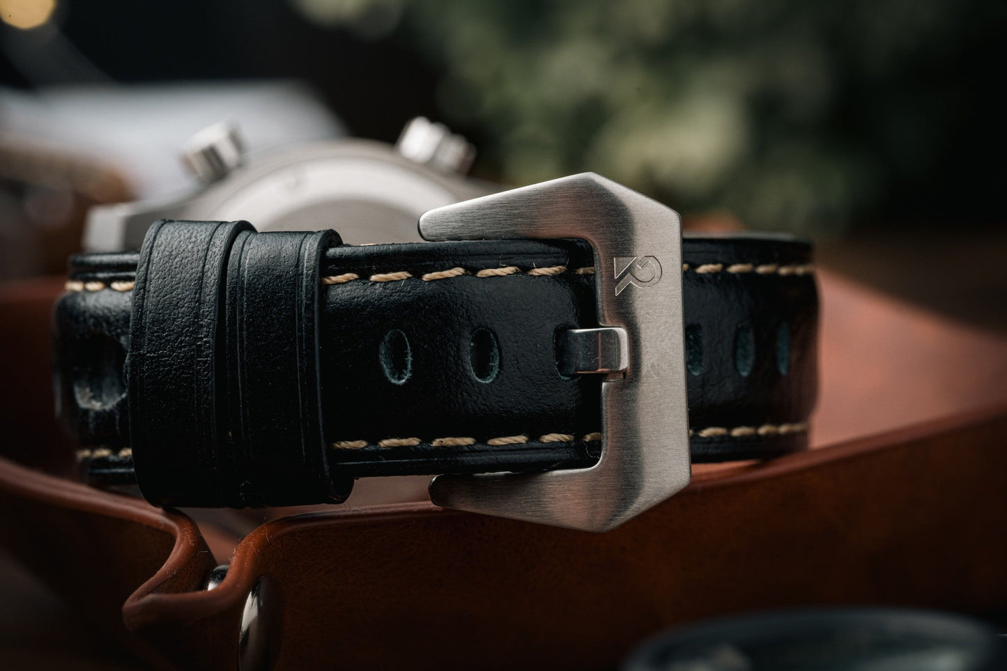 Diviso Rally White/Black