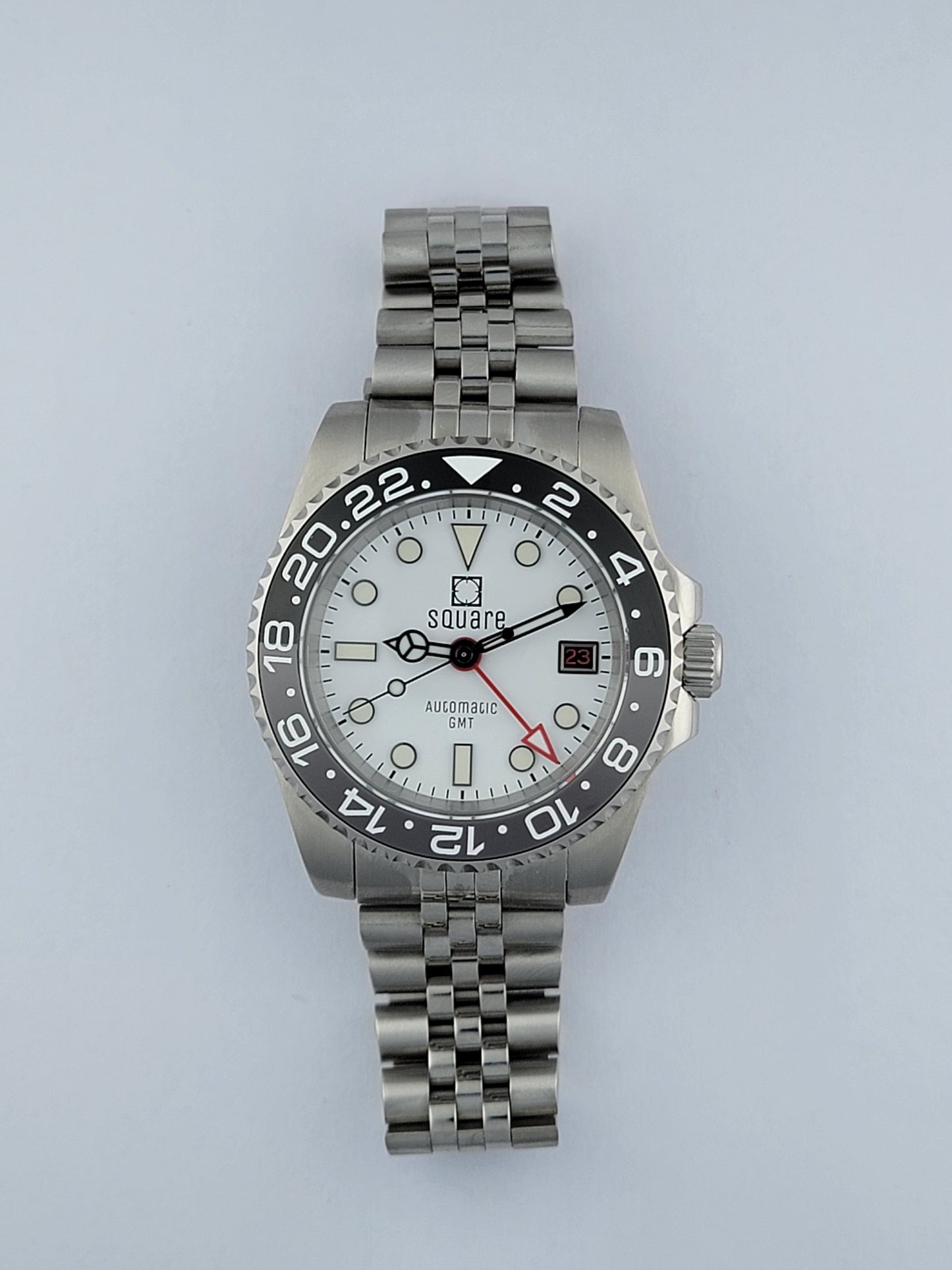 GMT-R