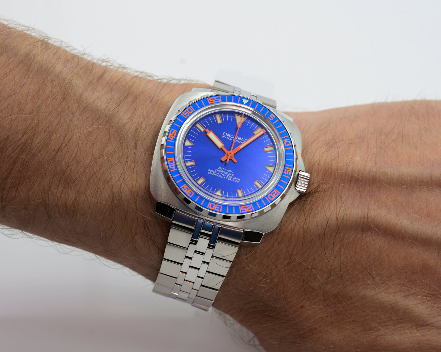 Desk Diver - Professional Electric Blue