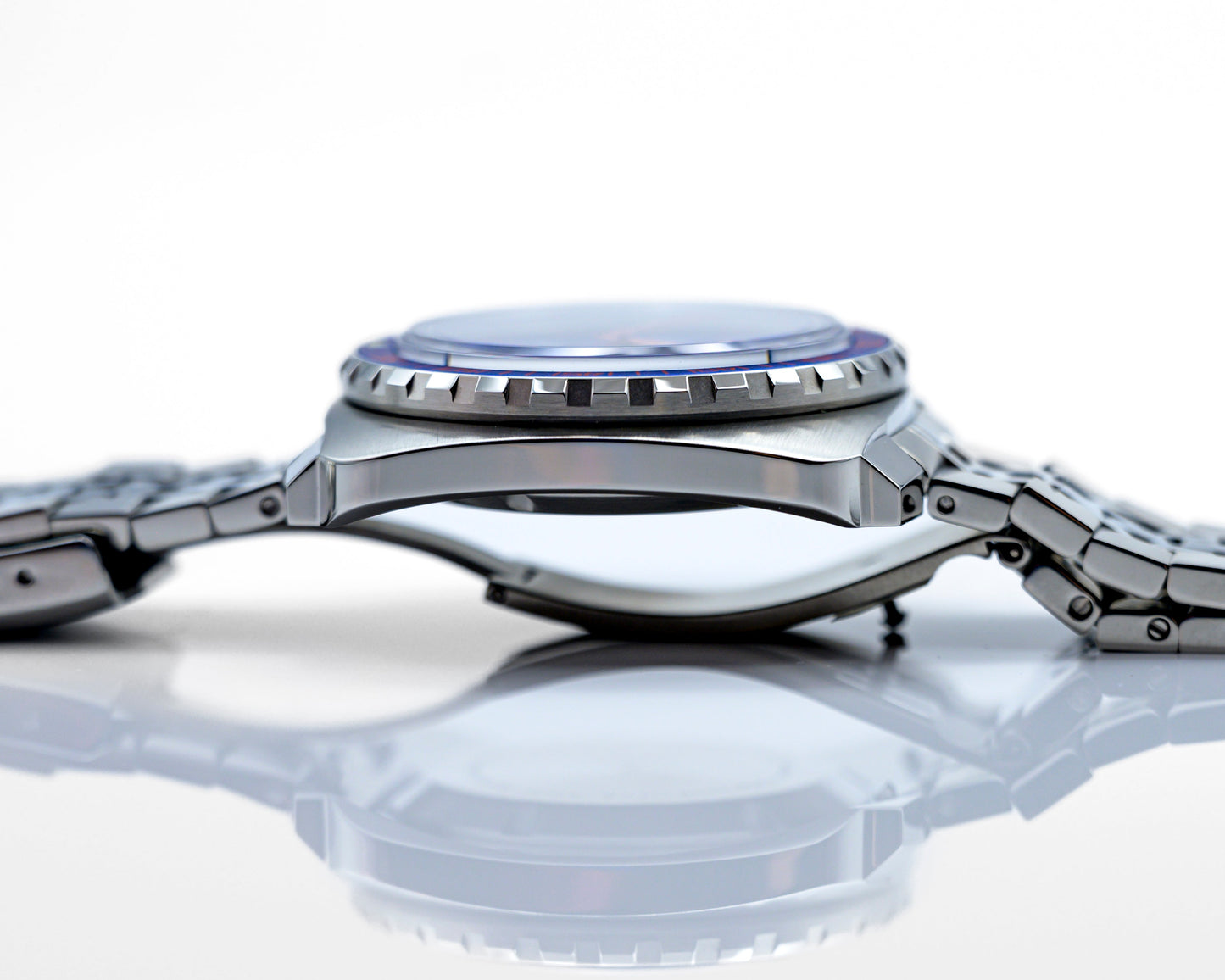 Desk diver profile view Cincinnati Watch Company