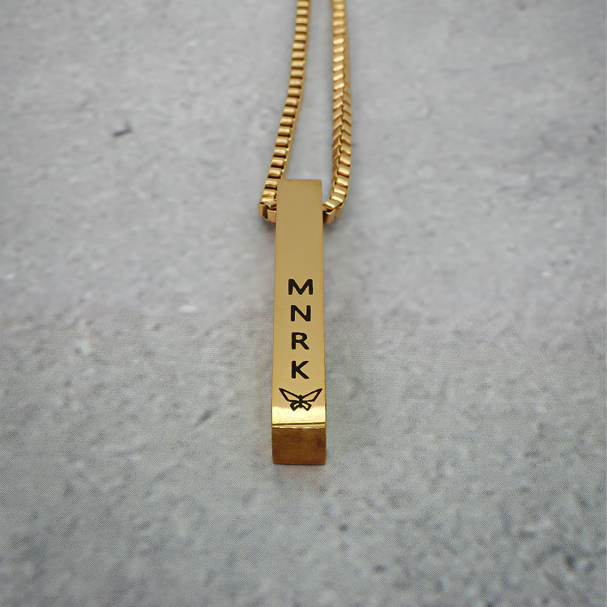 MNRK Bar Pendant Necklace