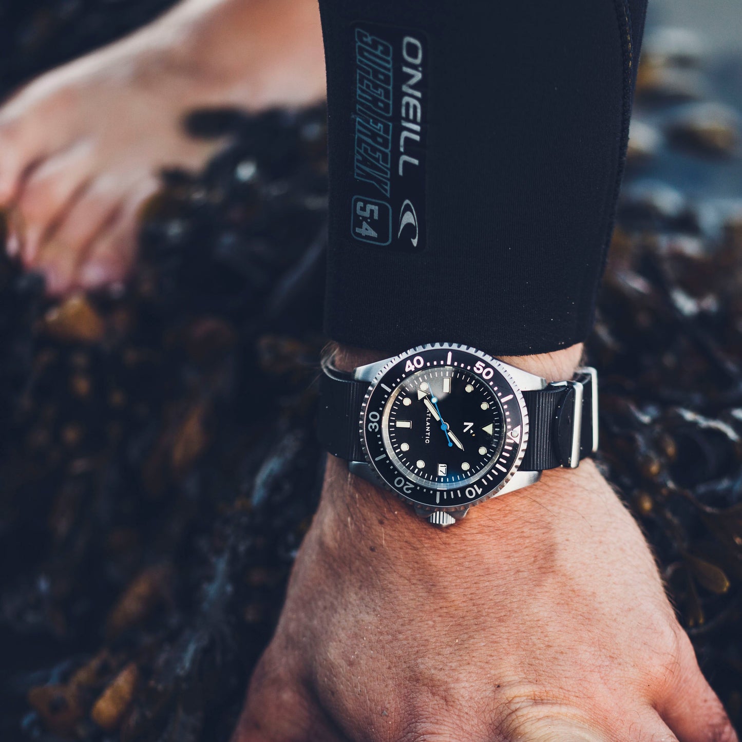 Natural Rubber NATO Watch Strap | Seal Black (20mm)