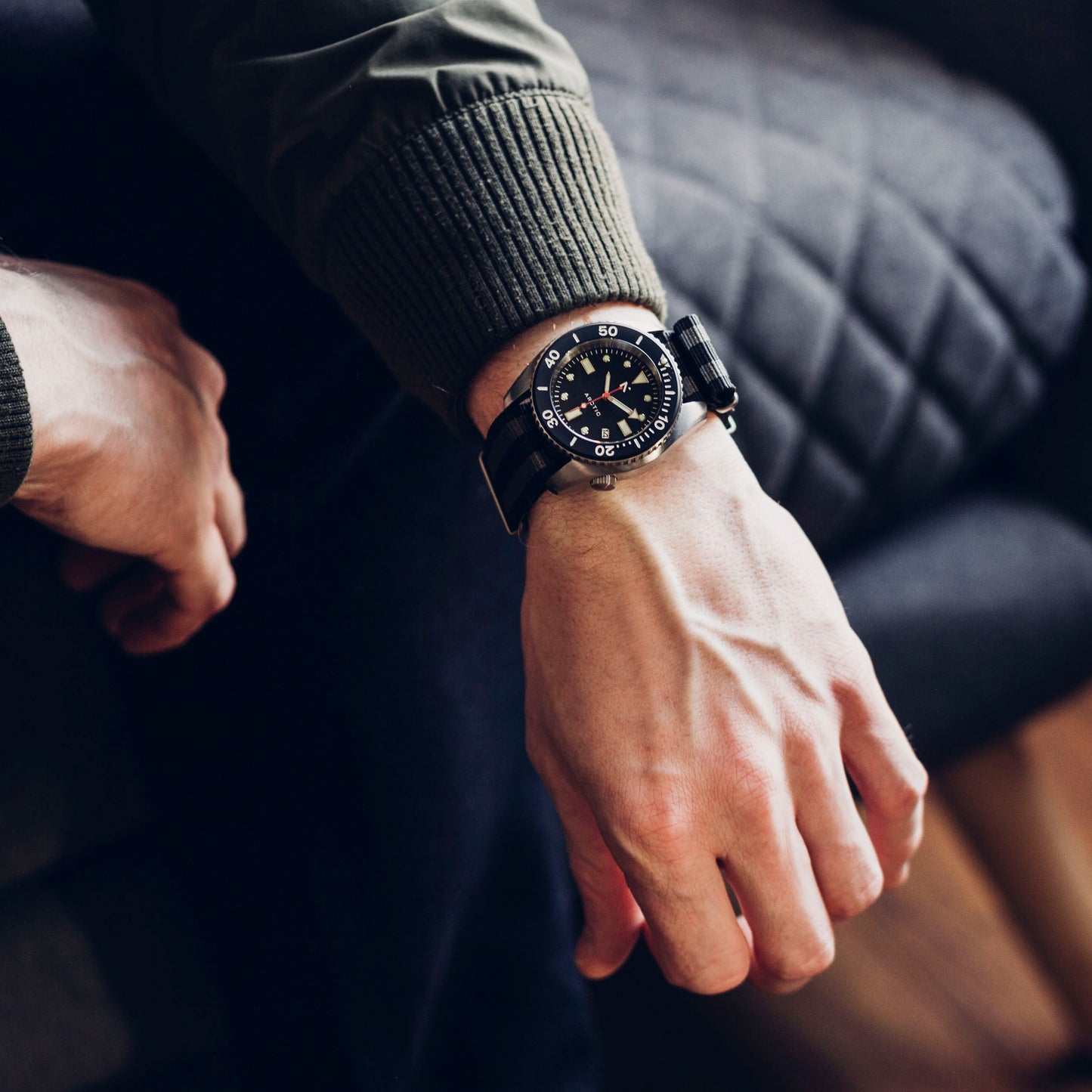 'Arctic' 500m Dive Watch (43mm) | Classic NATO