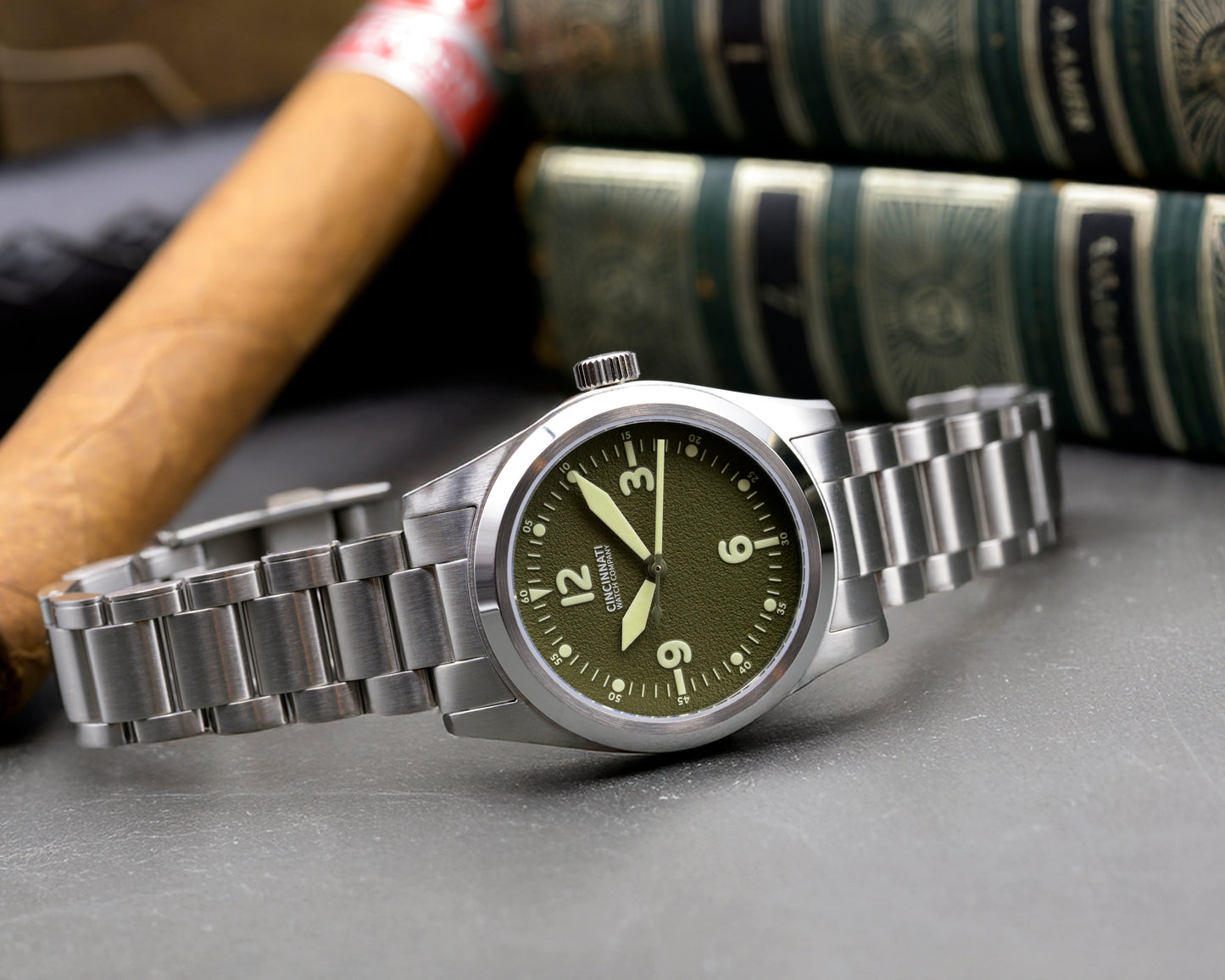 Green Pilot Watch American A-11 WW2 Pilots Watch