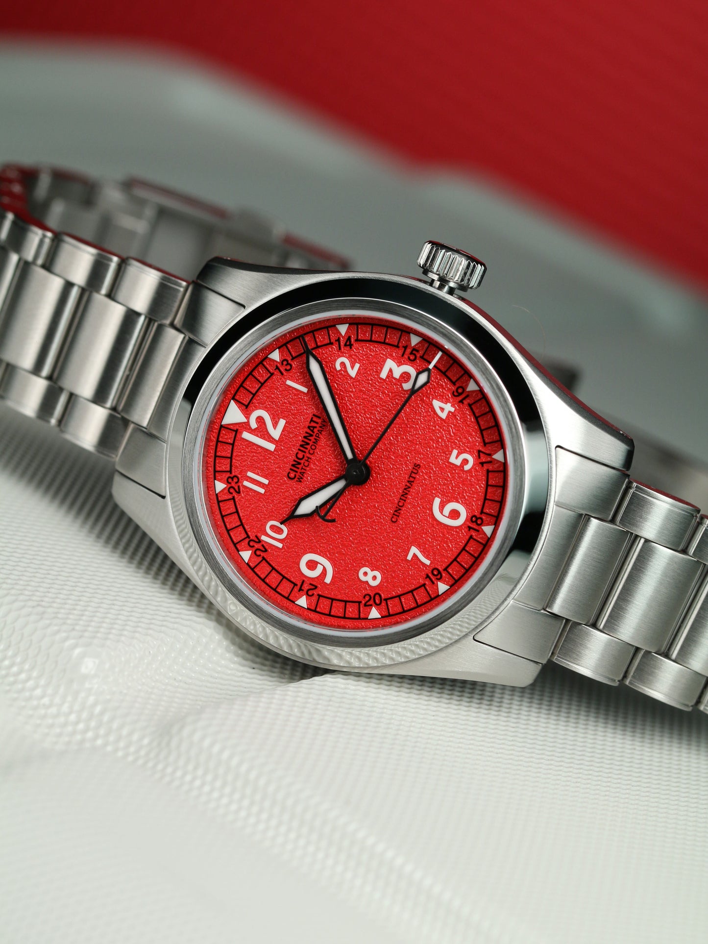 The Cincinnatus Red Manual Wind SW200-1